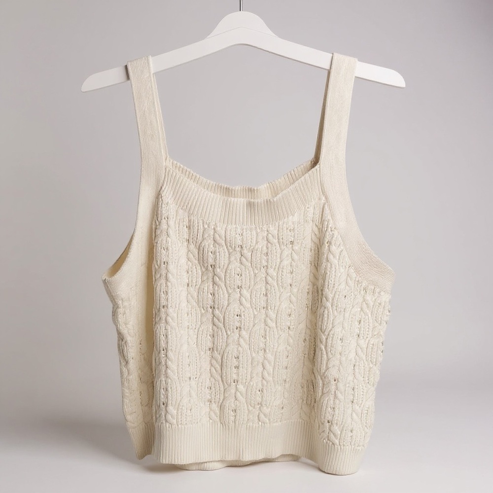 Time and Tru Ivory Knit tank sweater